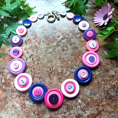 Button necklace - Think Pink