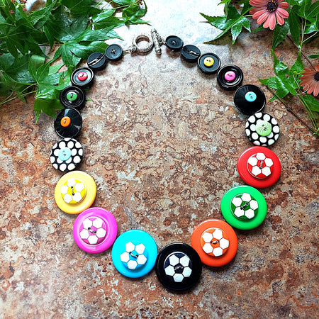 Button necklace, Soccer Fun