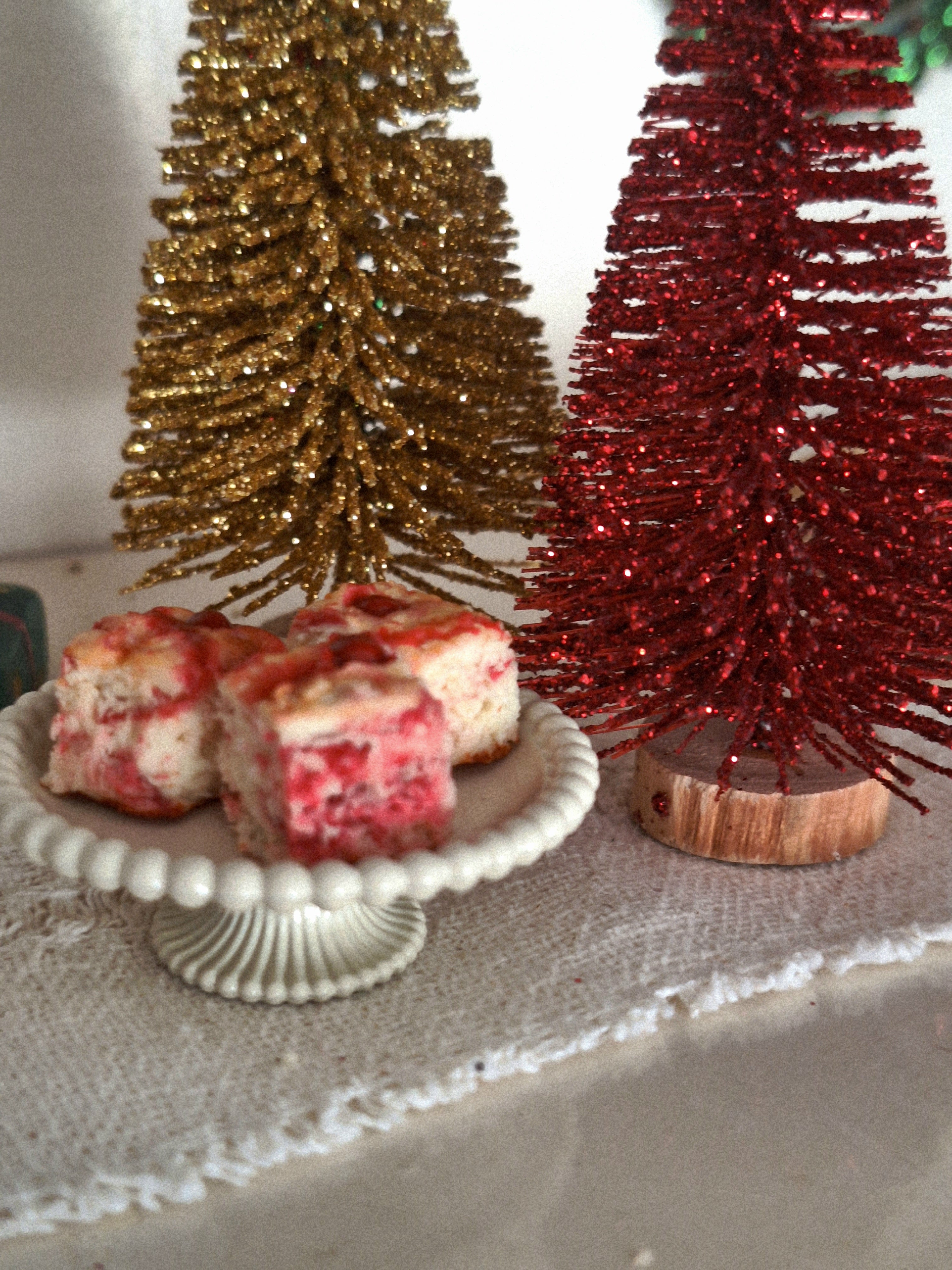 3 Pcs CRANBERRY CAKE