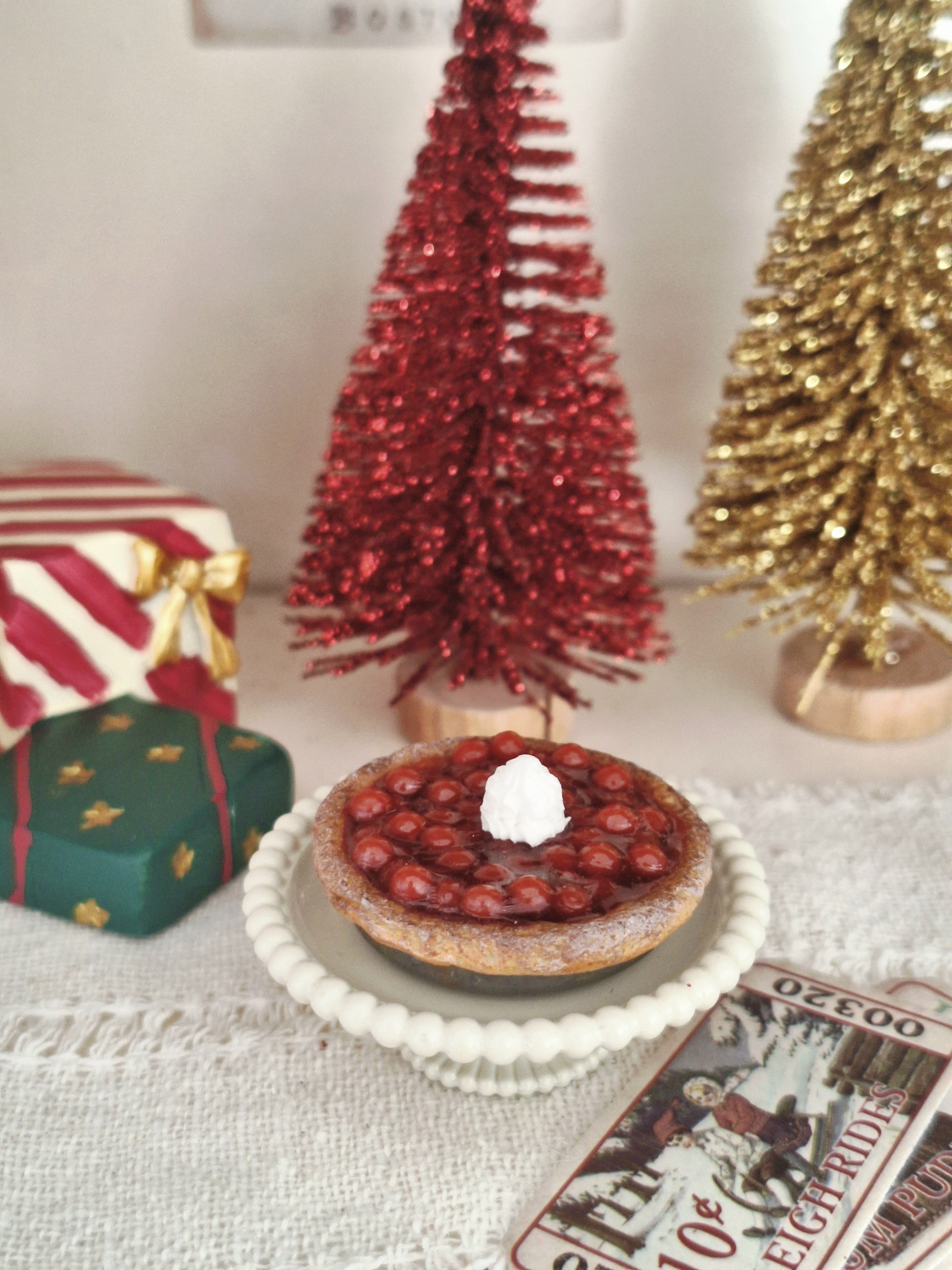 CHERRY PIE - 1:12 scale