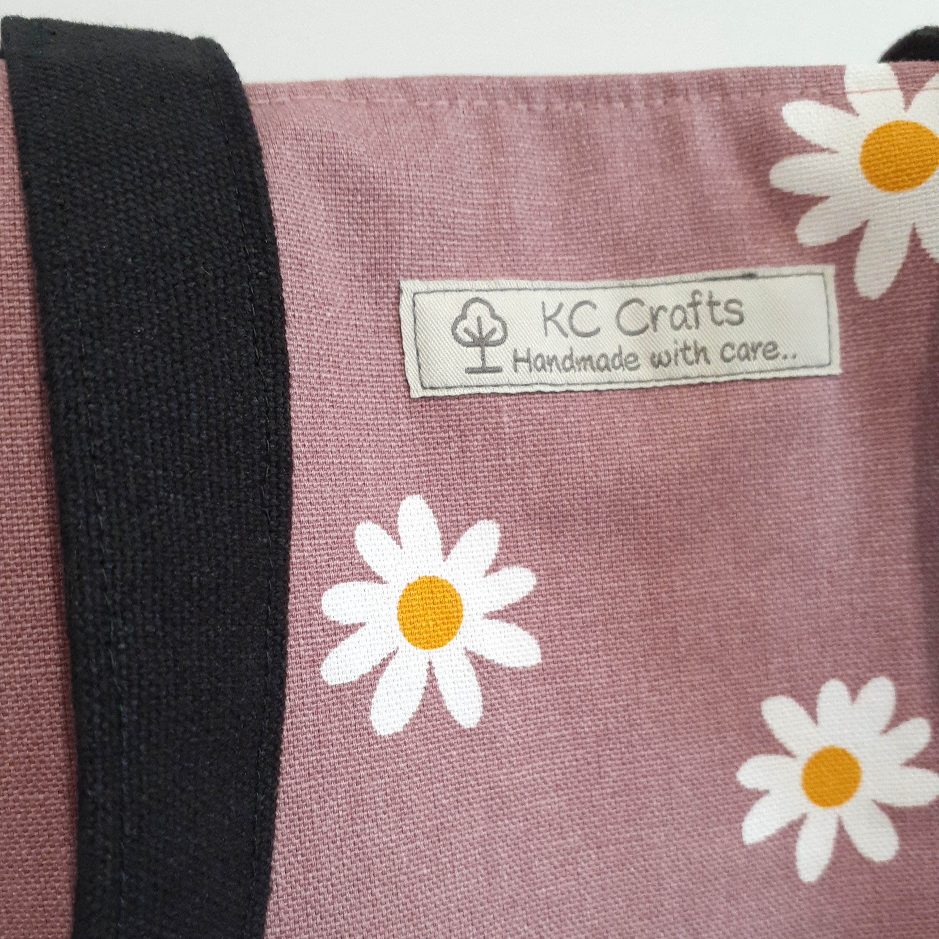 Daisies on Pink – Medium Sized Tote Bag