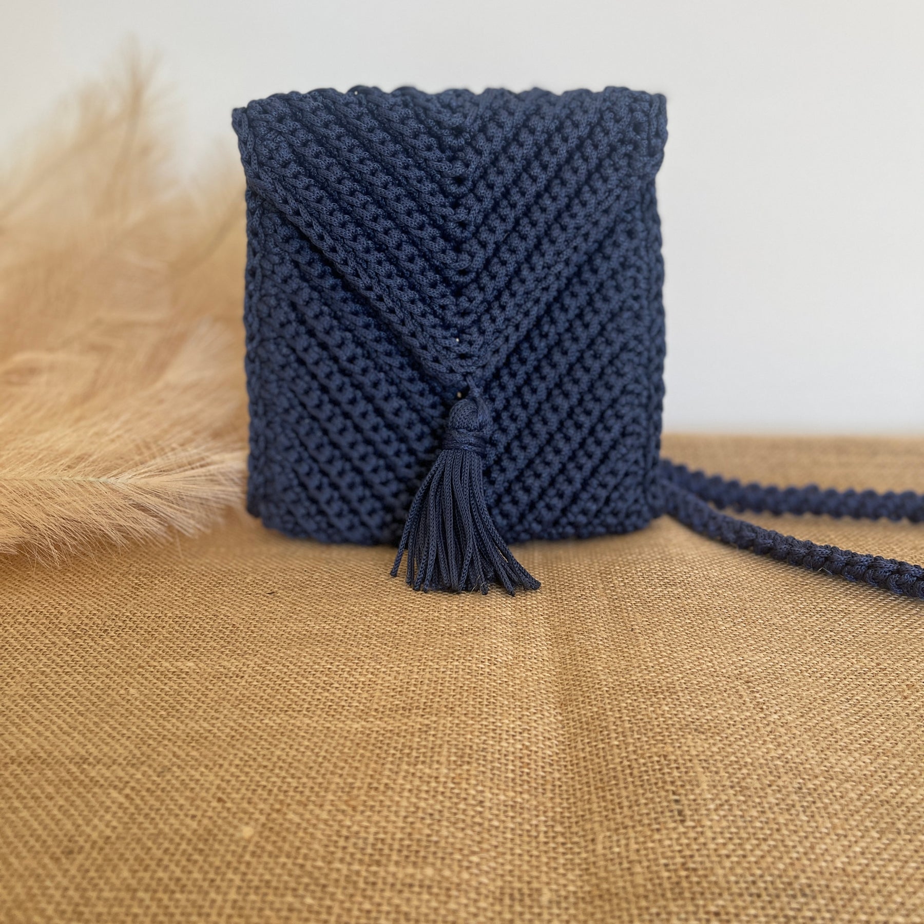 Handmade Crochet Crossbody Bag, size 18x17cm