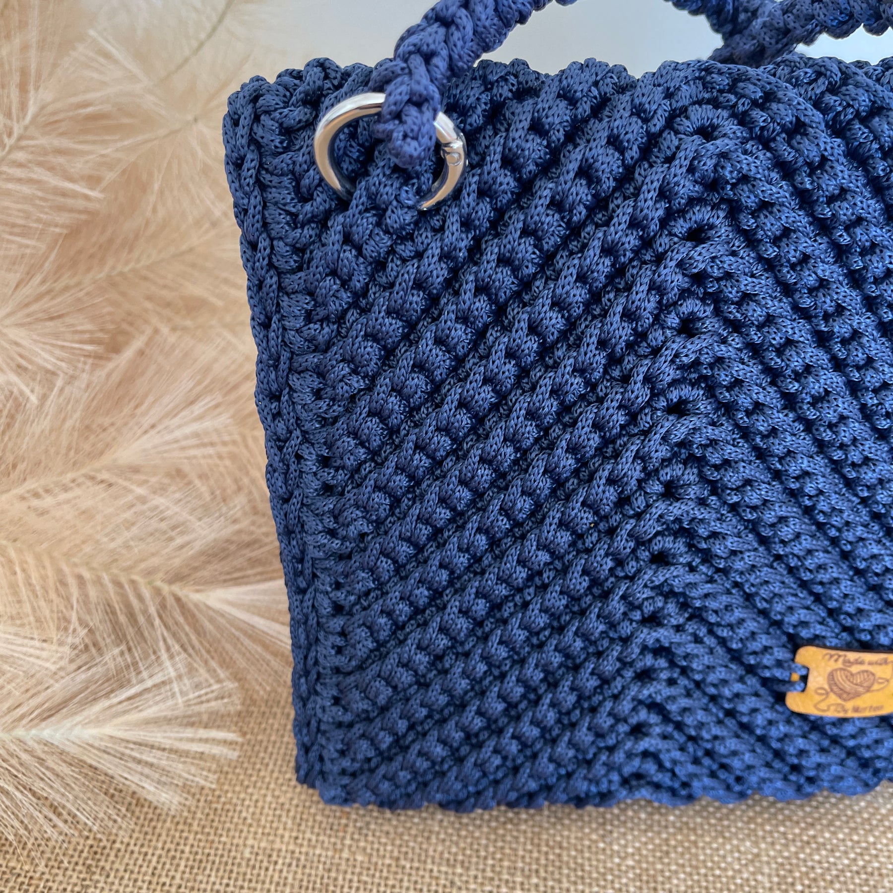 Handmade Crochet Crossbody Bag, size 18x17cm
