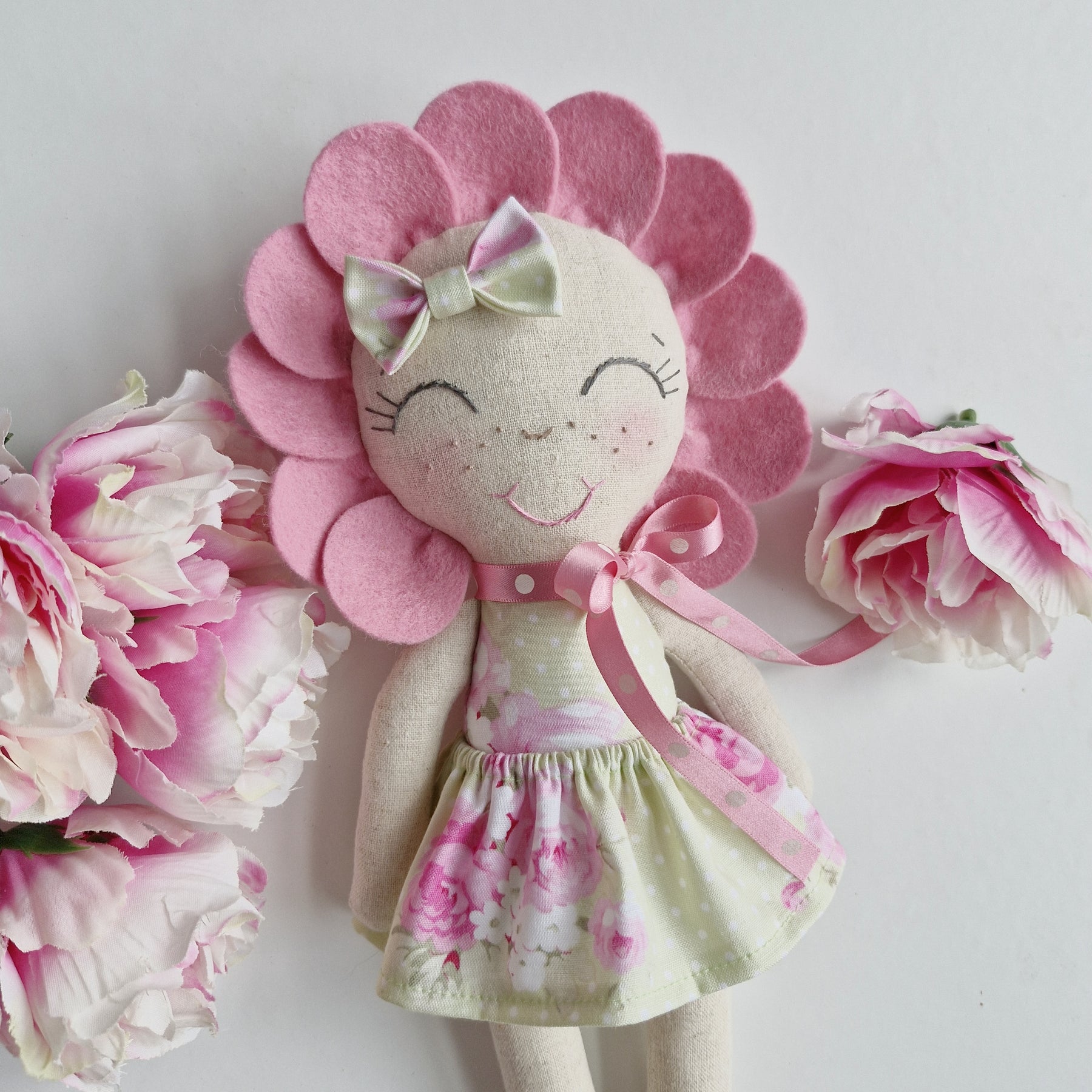 Lil Miss Petals - Slipper Rose