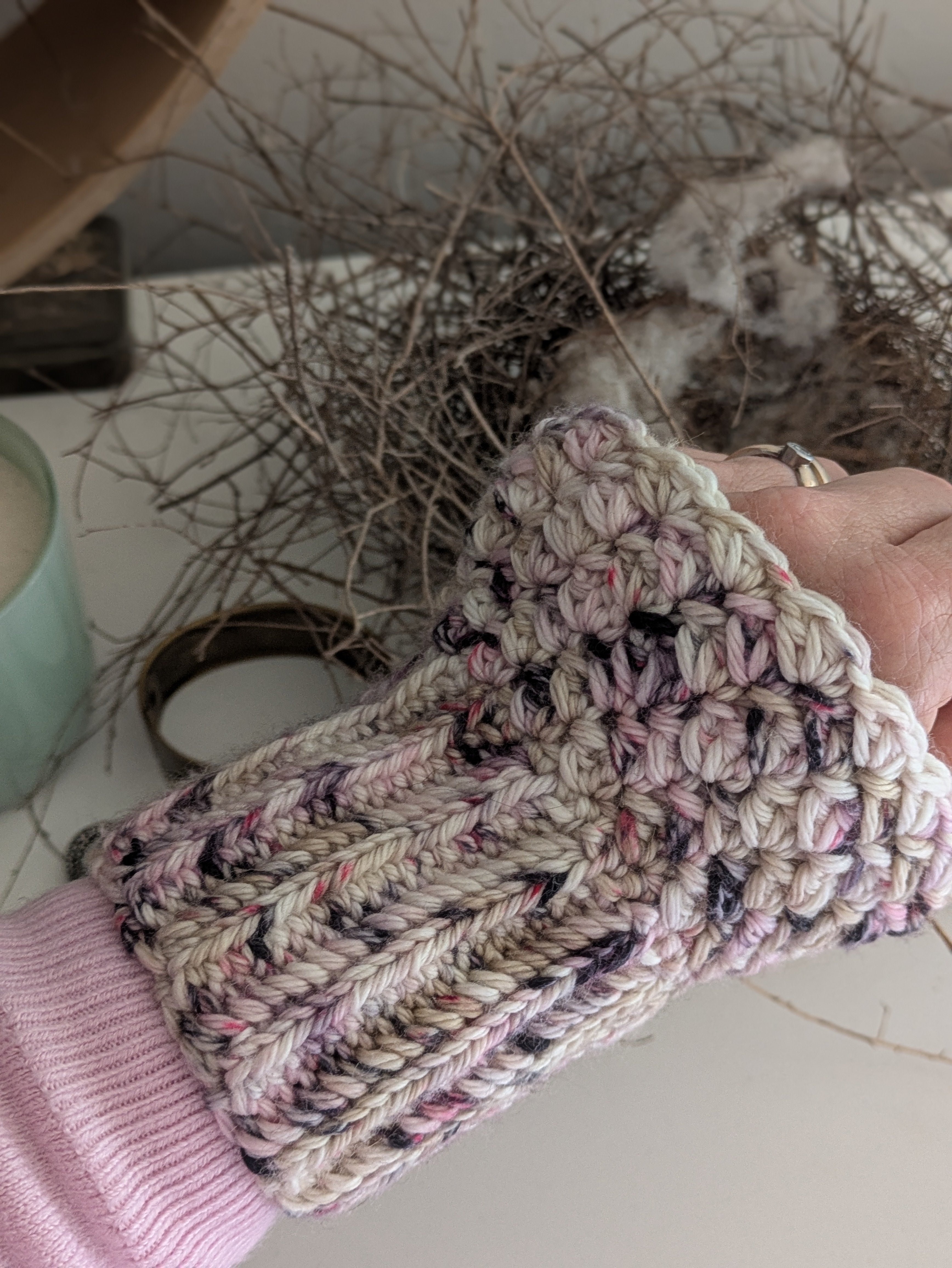 Ruffly Wrist Warmers Crochet Fingerless Gloves