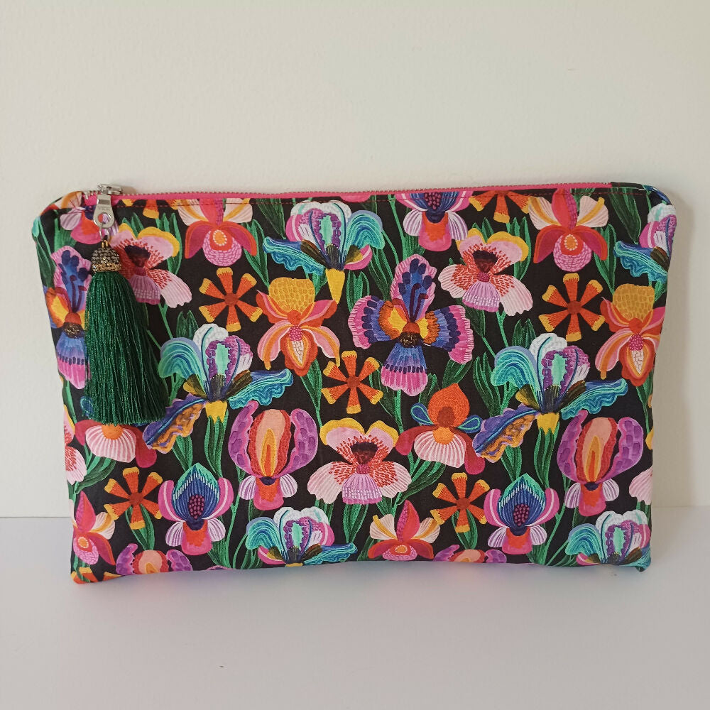 Kirsten Katz - Cosmetic Bag - Water Resistant Lining