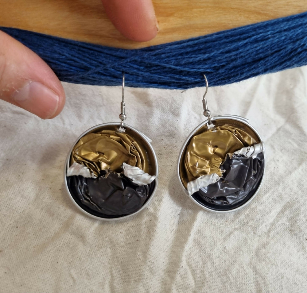 Coffee pod earrings gold grey 3