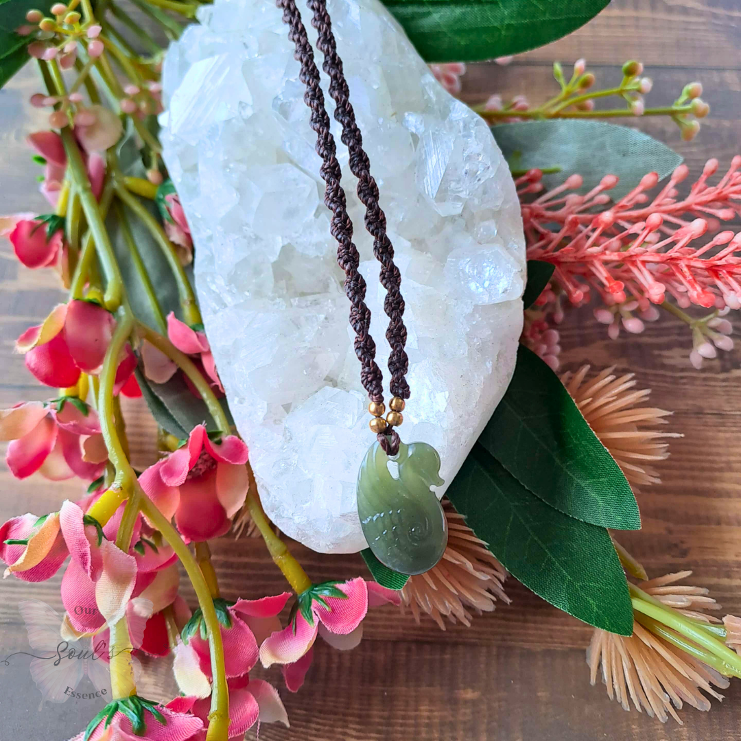 Jade Micromacrame Necklace