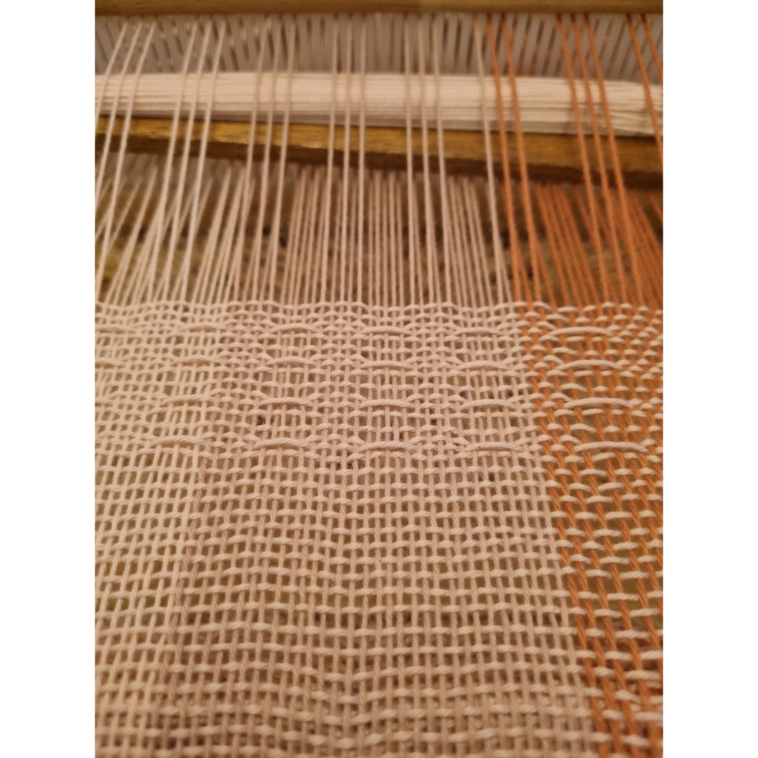 'Beyond the plain weave' collection 3 pinks cotton scarf