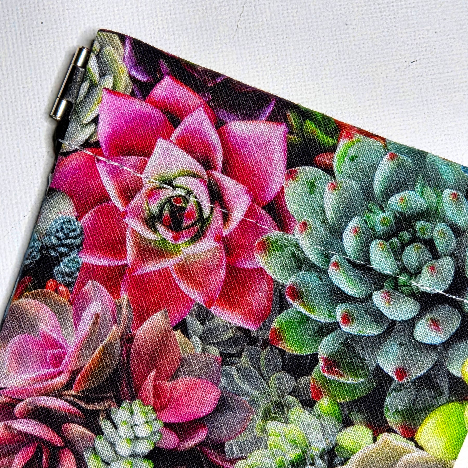 Sunglasses Pouch in Succulent fabric