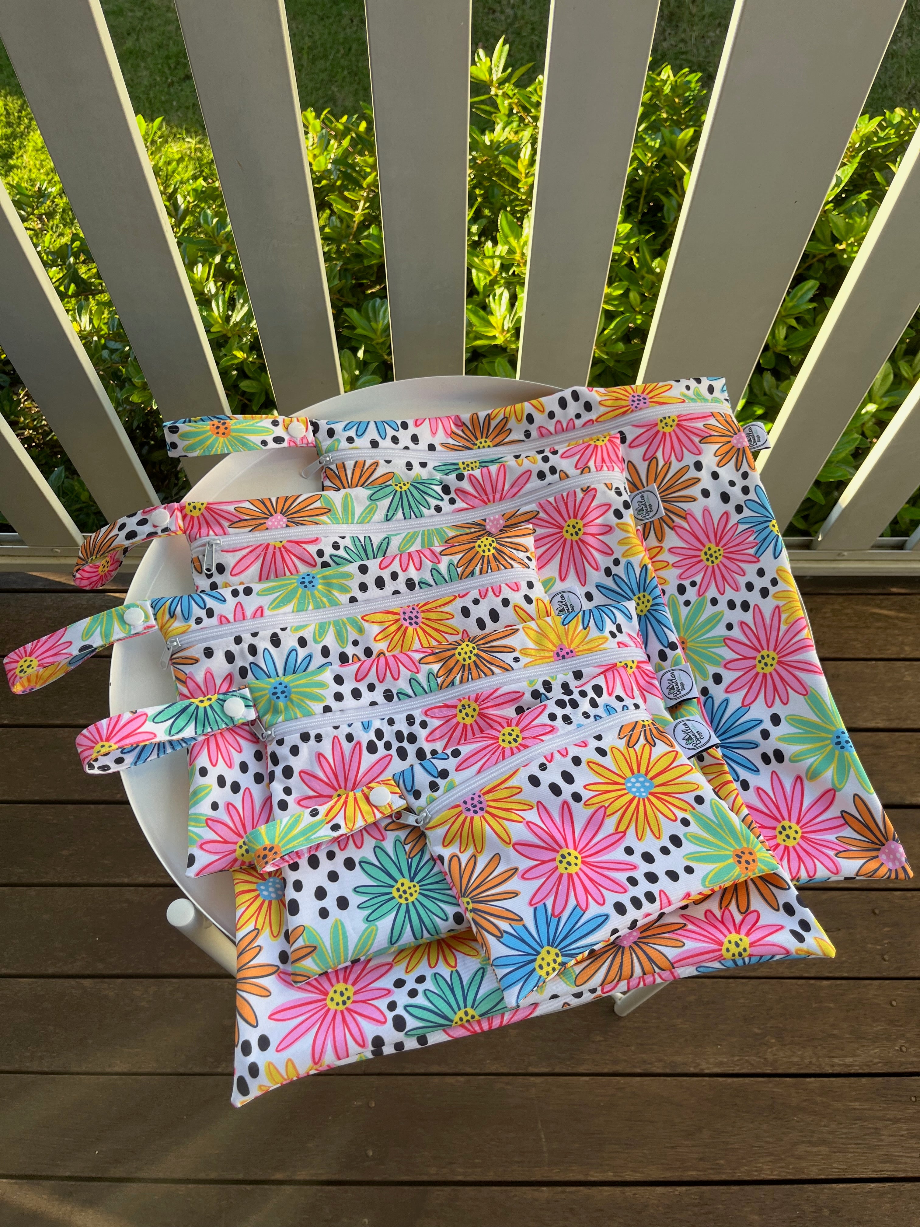 READY MADE Water-resistant wet bags - Summer Bouquet (Louise Margaret)