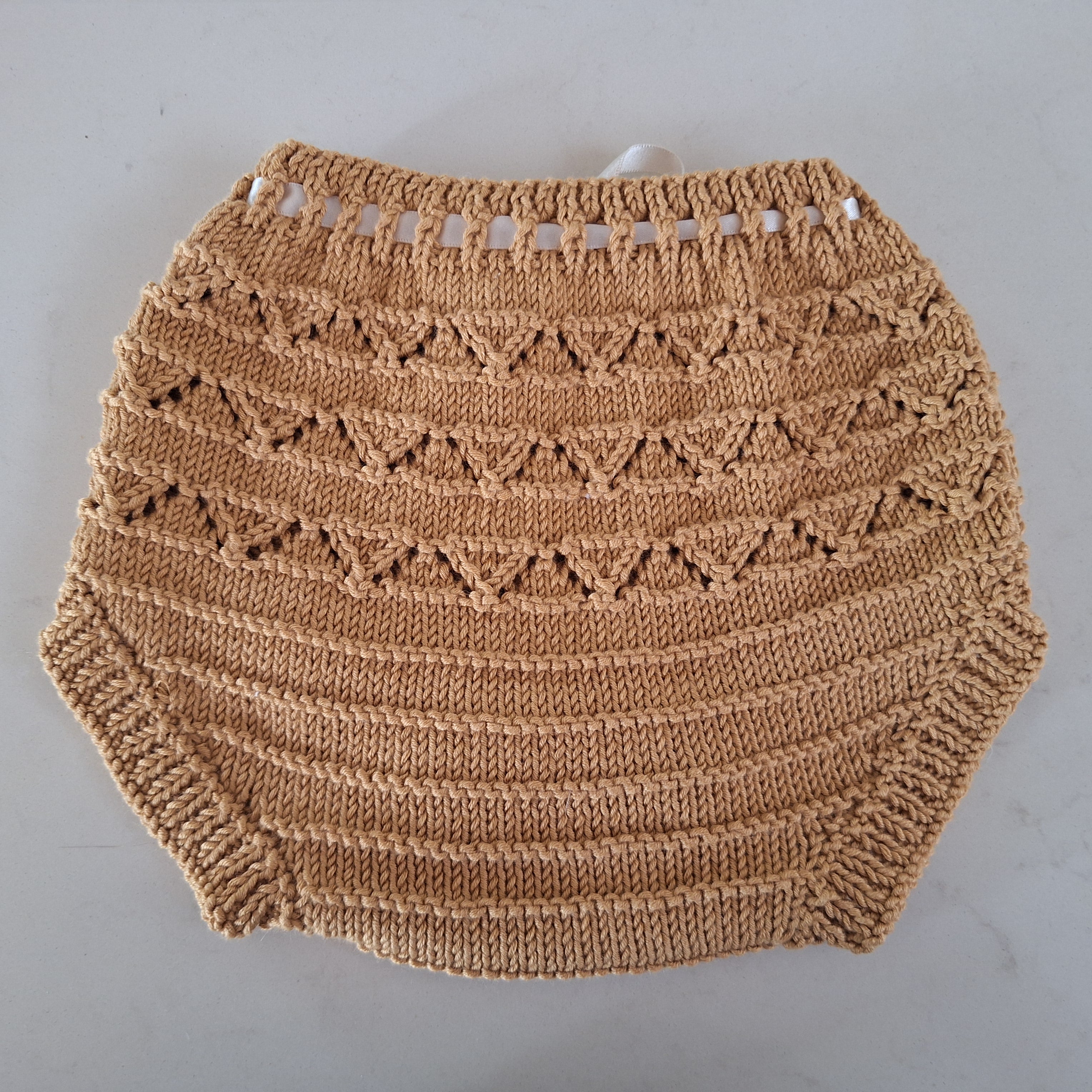 Handknitted Baby-Toddler Bloomers Sz 1-2 Yrs Mustard