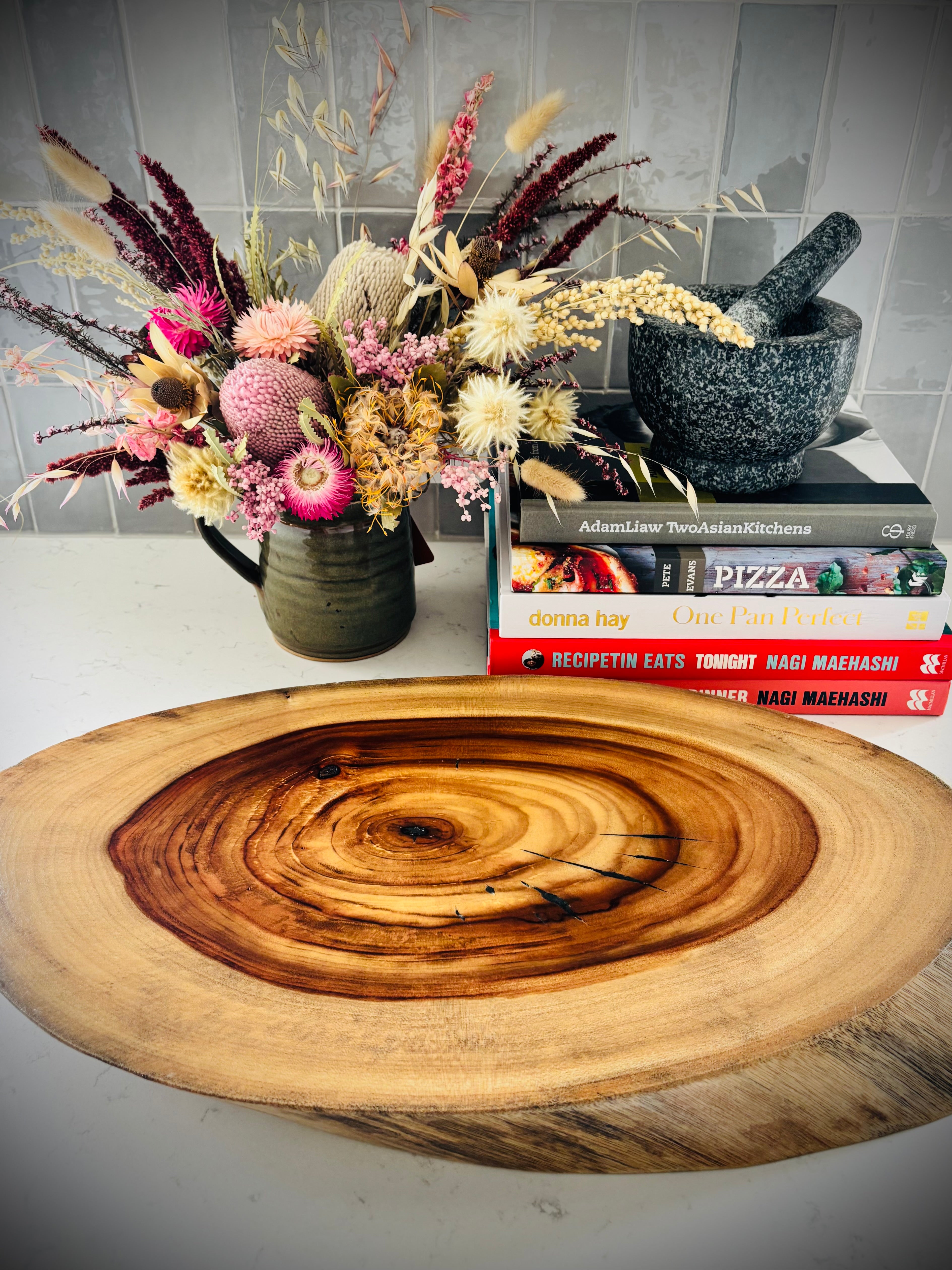 Hardwood Camphor laurel Charcuterie Board 290x600x42mm