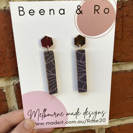 Elegant rectangular earrings