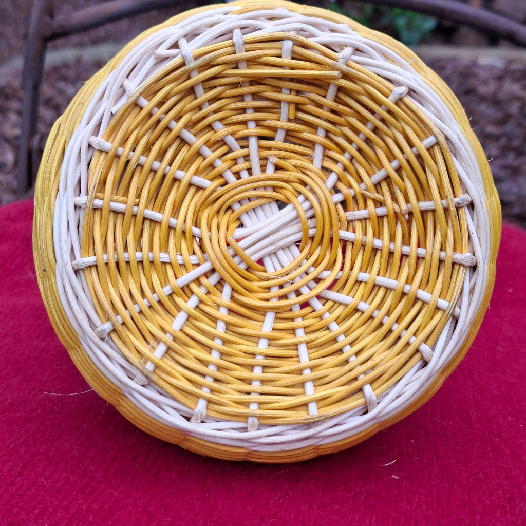 Small handled basket