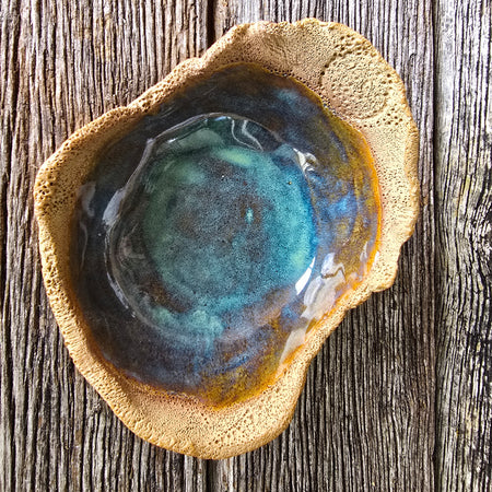 Rockpool series textured bowl