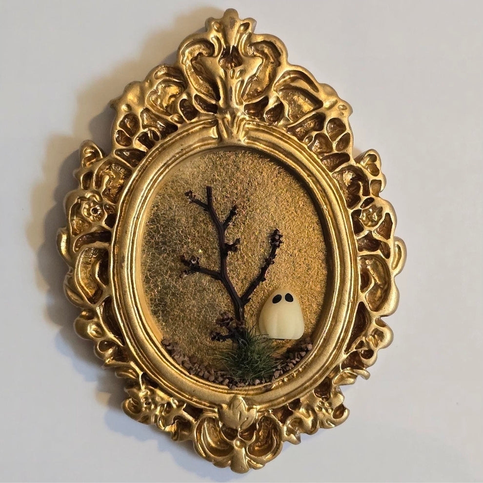 Glow-in-Dark Ghost Magnet | Mini Halloween Frame