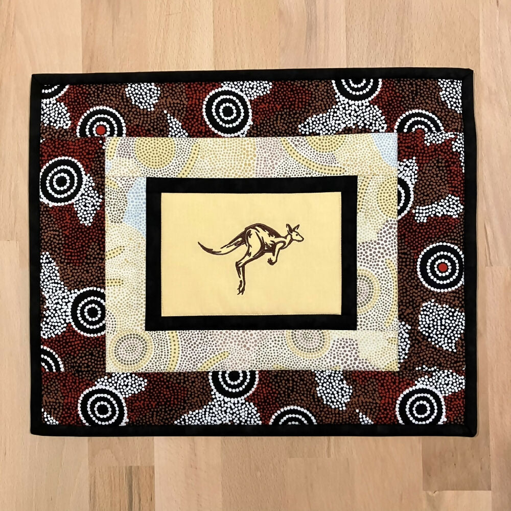 placemat-handmade-Australian-native-kangaroo_8