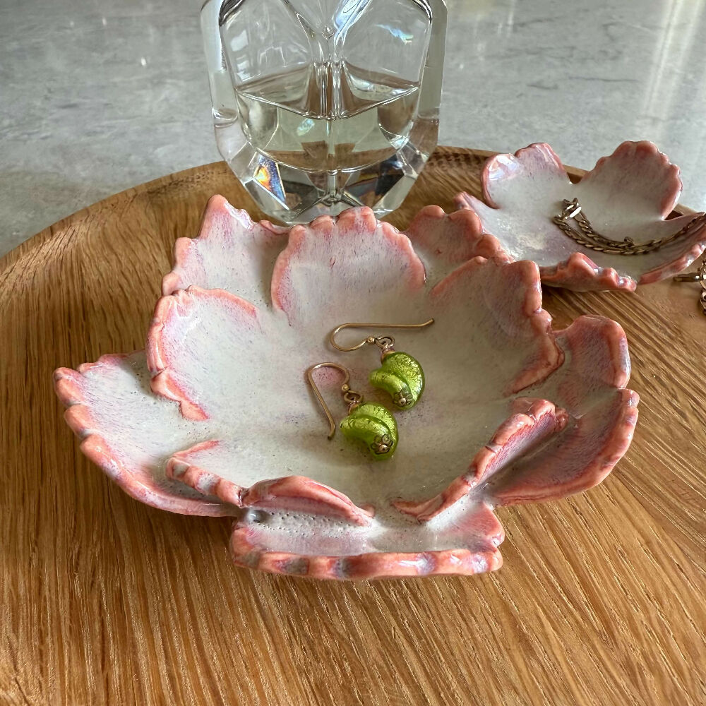 Australian-Ceramic-Pottery-Artist-Ana-Ceramica-Home-Decor-Ornaments-&-Accents-Handmade-Porcelain-Petal-Trinket-Dish-Tealight-Holder-Condiment-Serving-Handmade-Pottery
