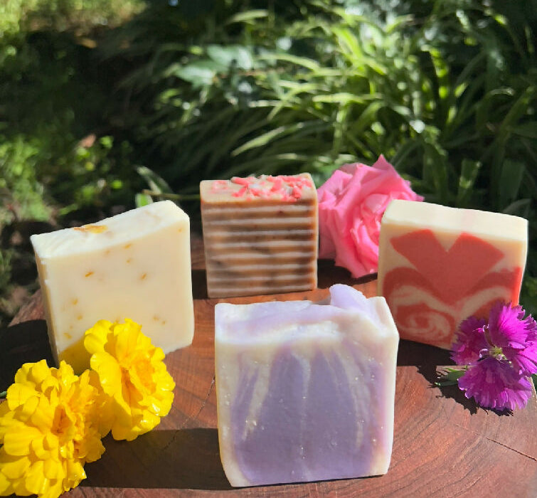 Flower soap pack