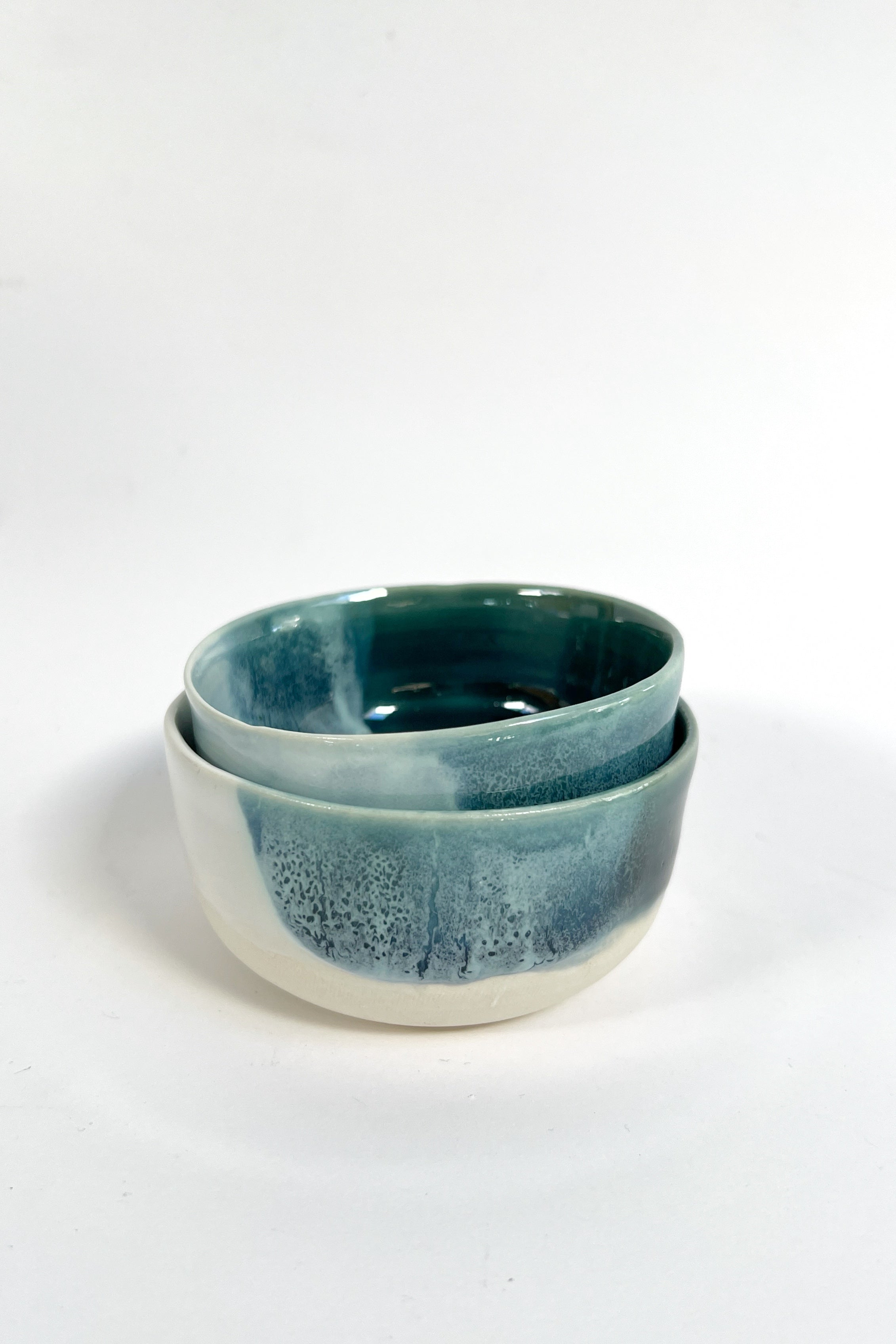 Ceramic everyday nesting bowls (set of two)