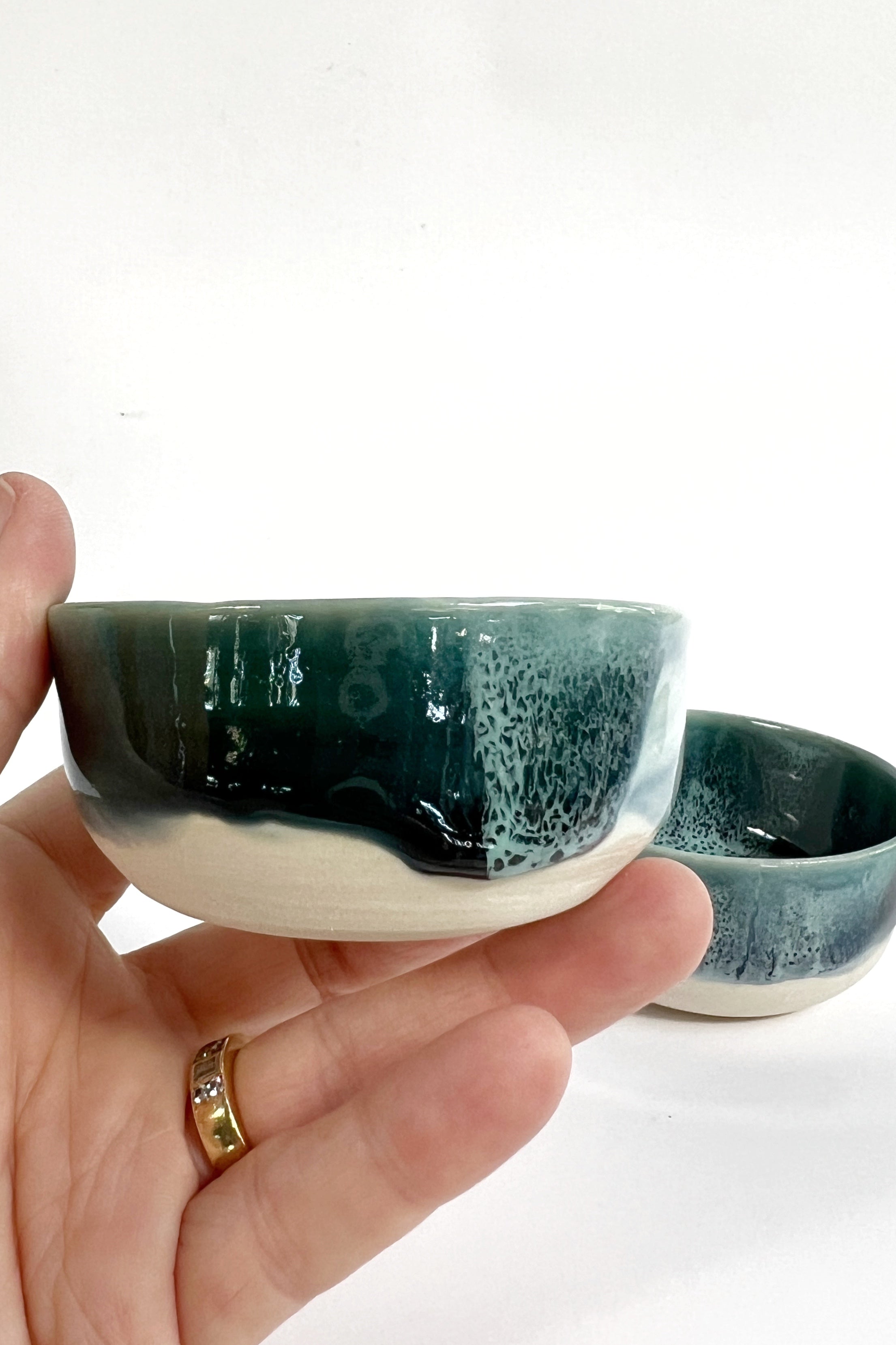 Ceramic everyday nesting bowls (set of two)