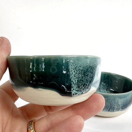 Ceramic everyday nesting bowls (set of two)