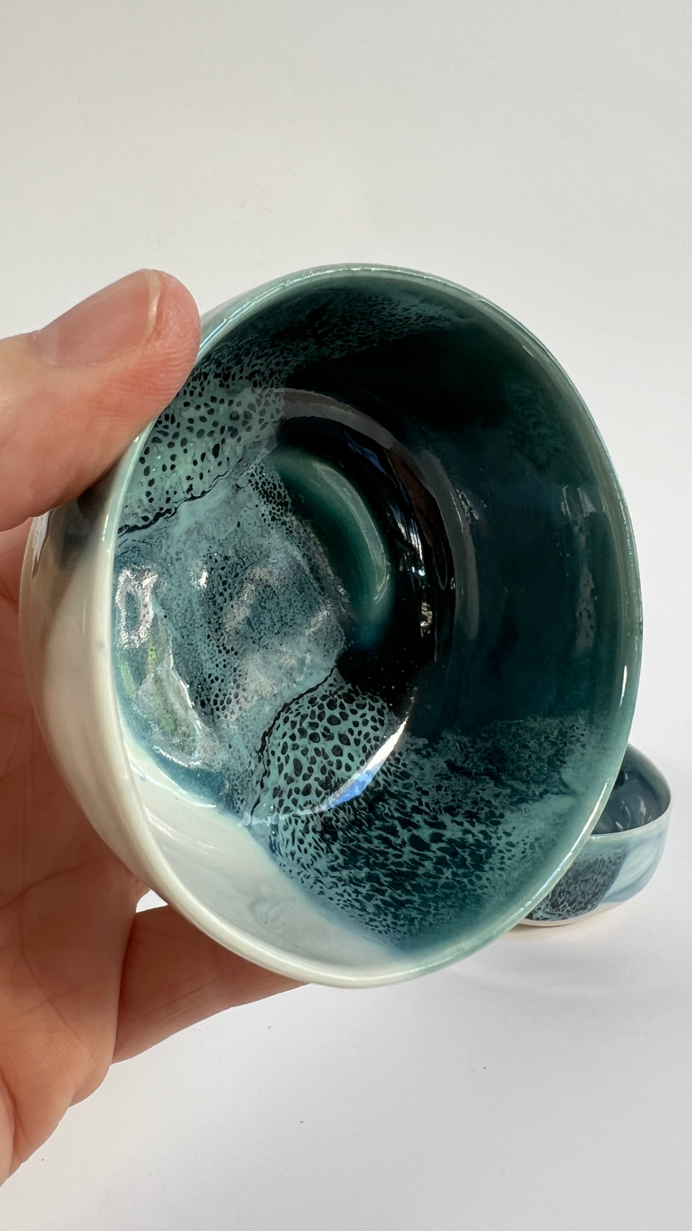Ceramic everyday nesting bowls (set of two)