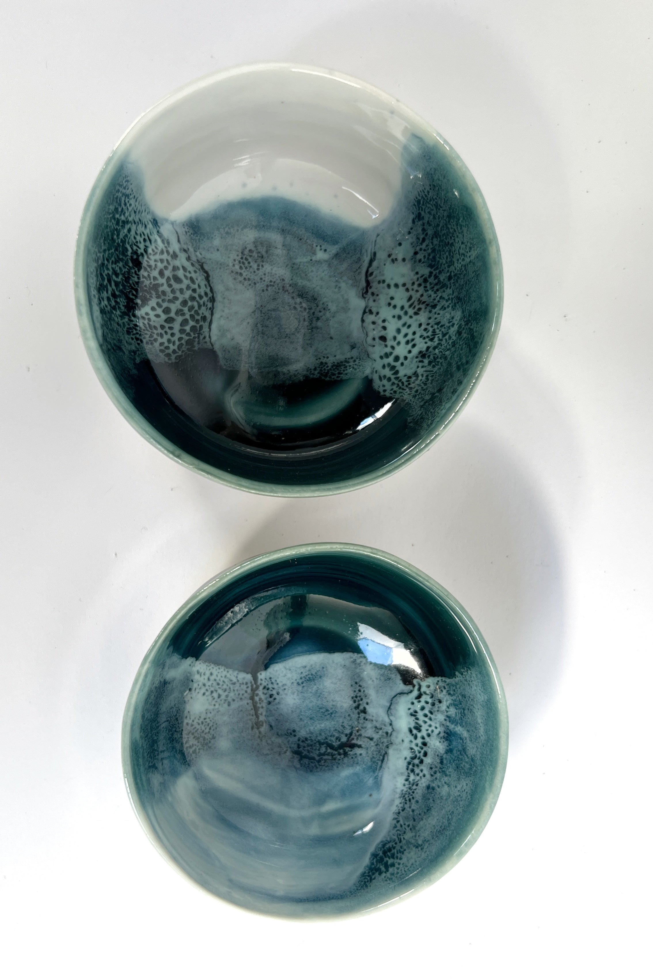 Ceramic everyday nesting bowls (set of two)