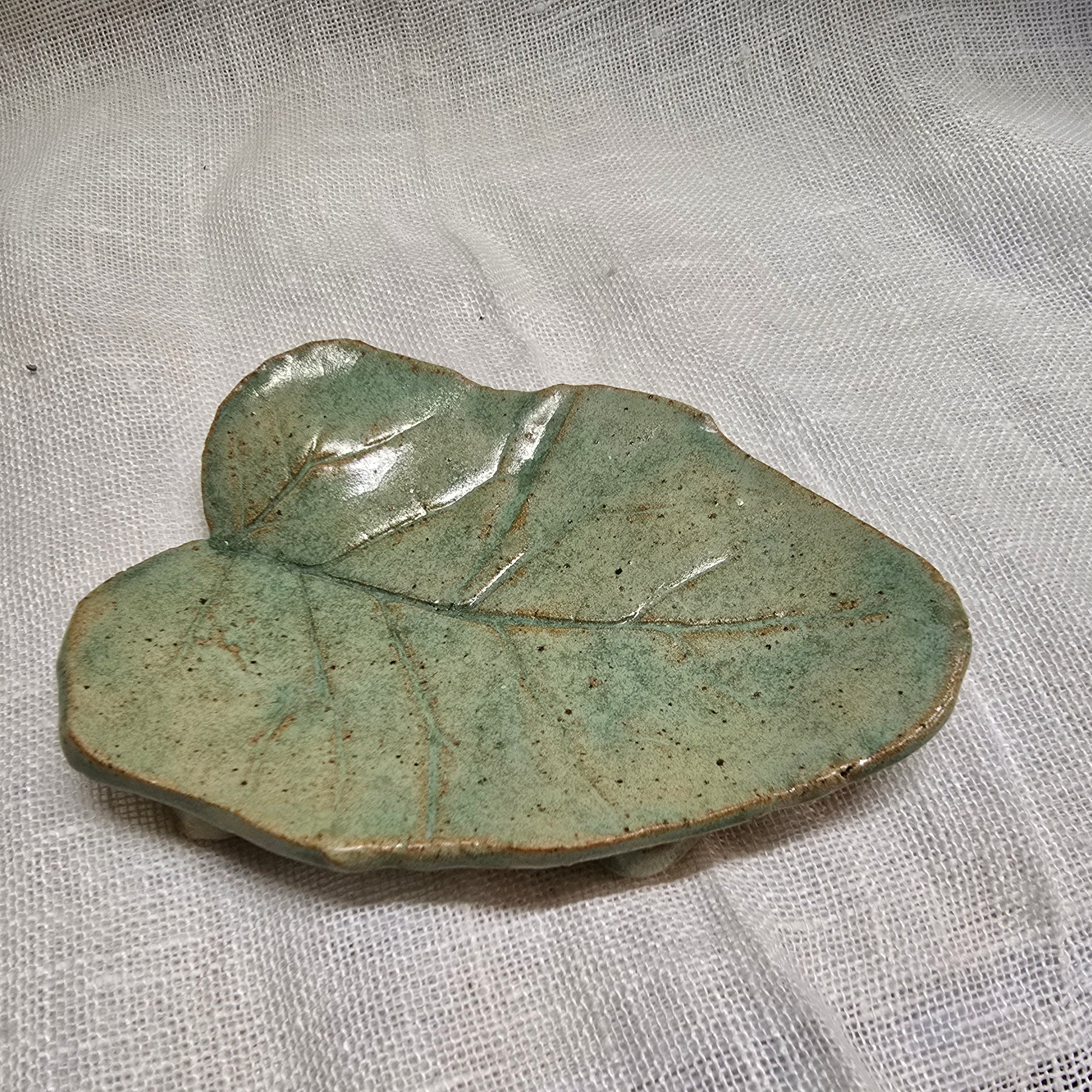 Leaf trinket dish