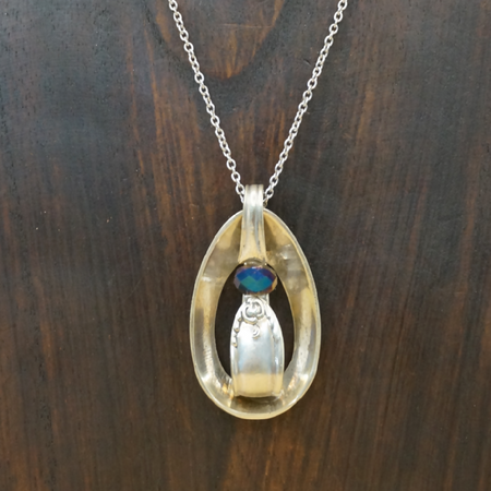 Oval and Crystals Necklace - Charcoal Blue crystal