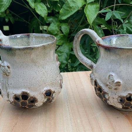 The Bees Knees - set of 2 Mugs
