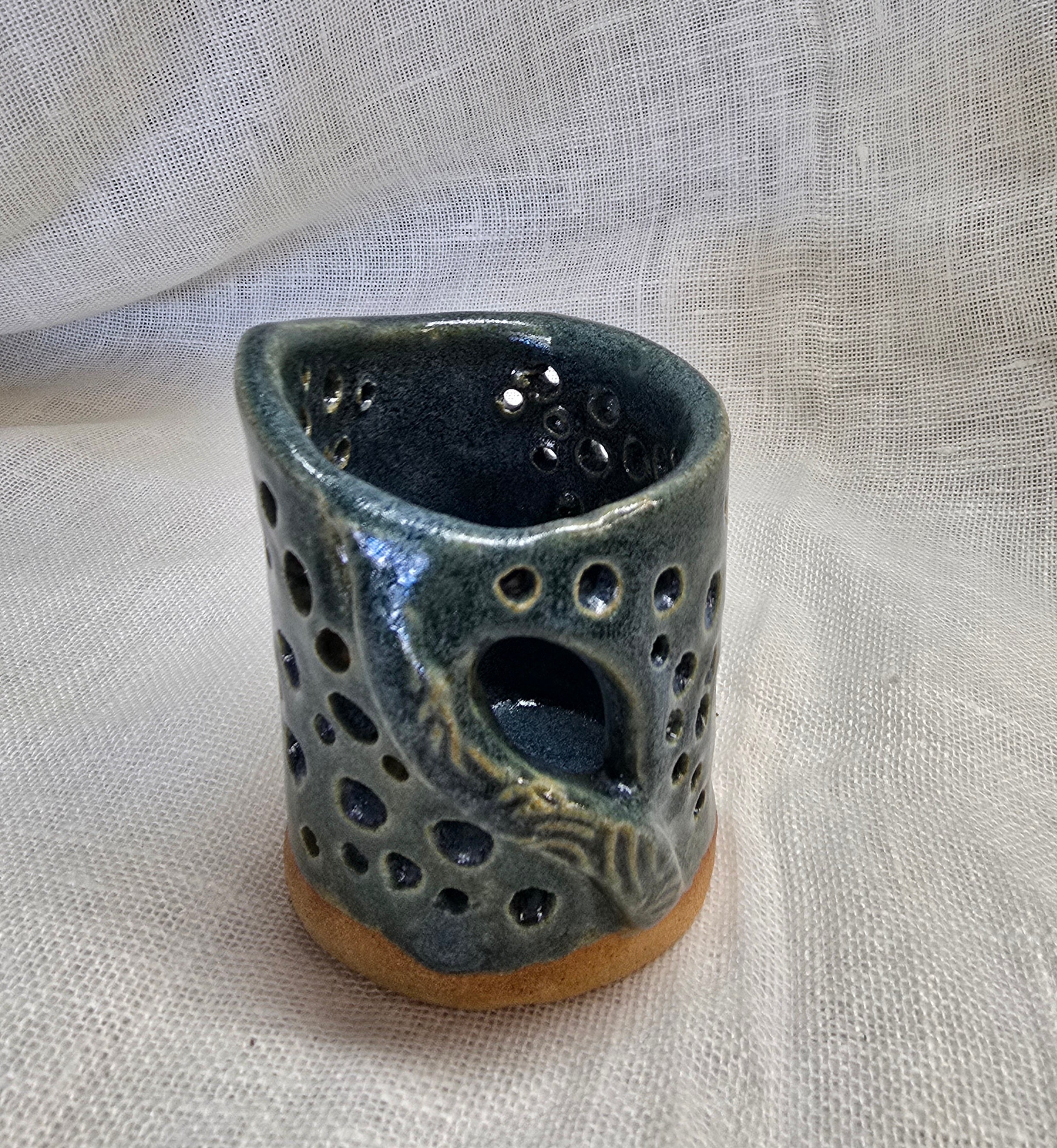 Candle holder