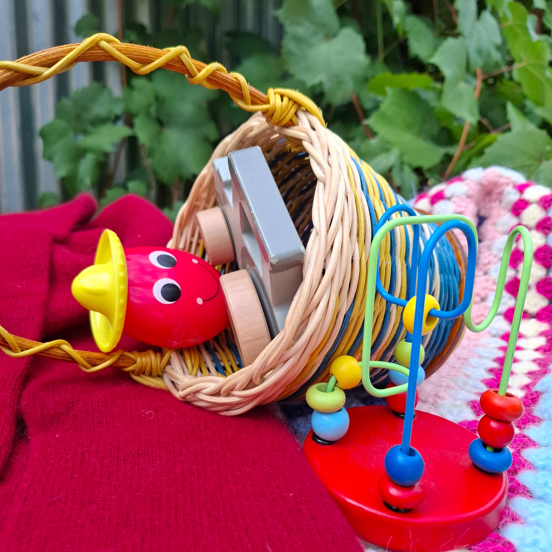 Basket children toys play gifts entertainment birthday easter