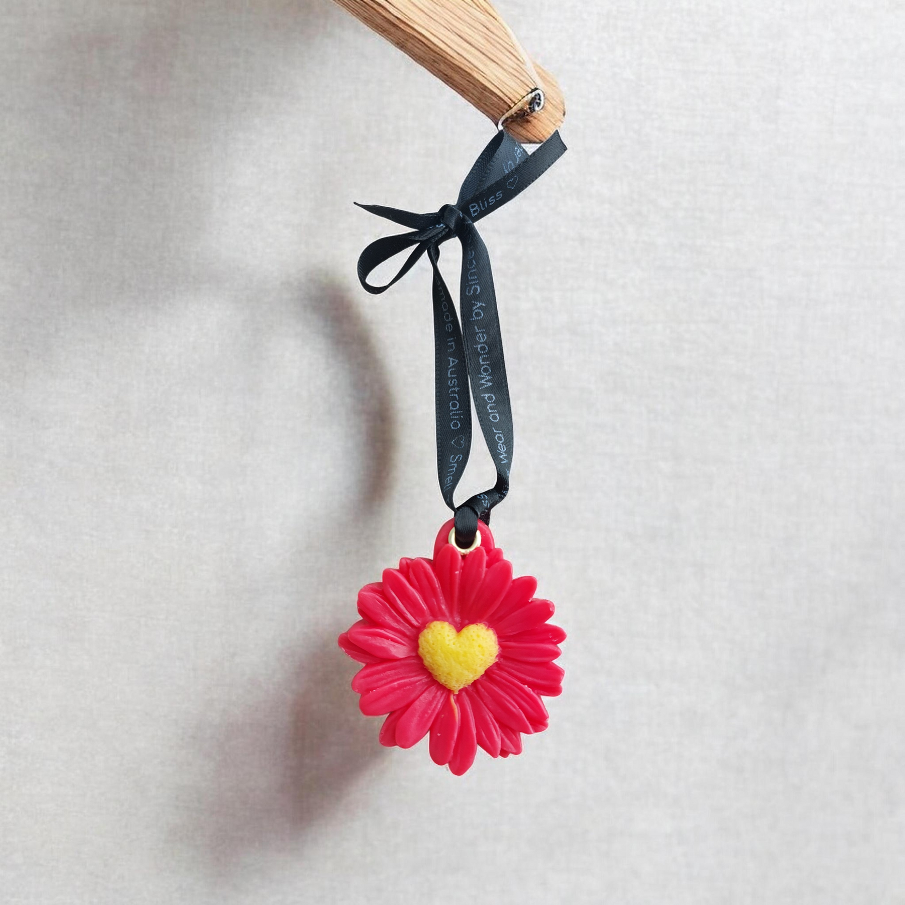 Scented Soy Wax Sachet | Handmade Wardrobe & Drawer Fragrance | Chrysanthemum
