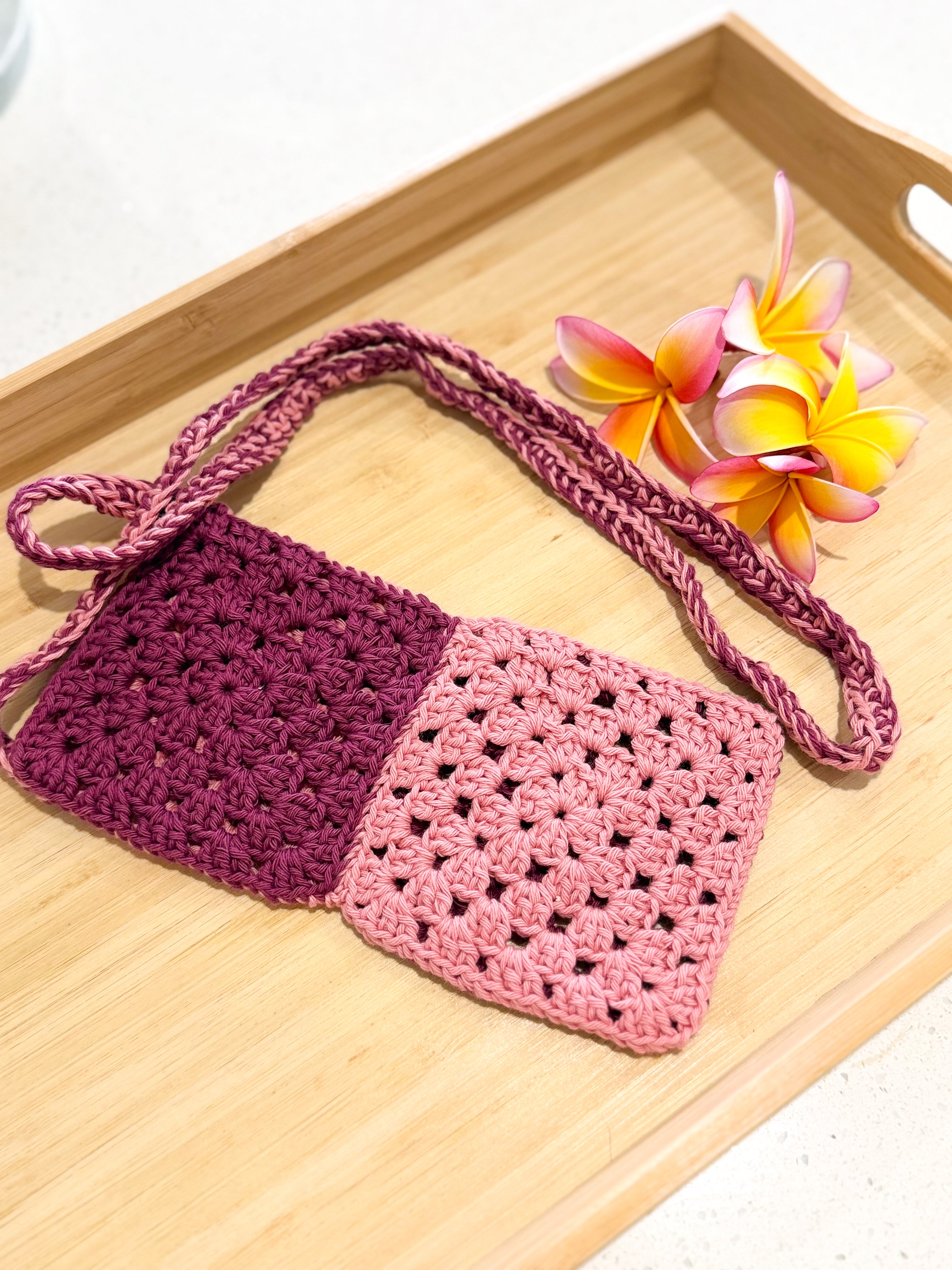 #046-1 Mobile phone bag