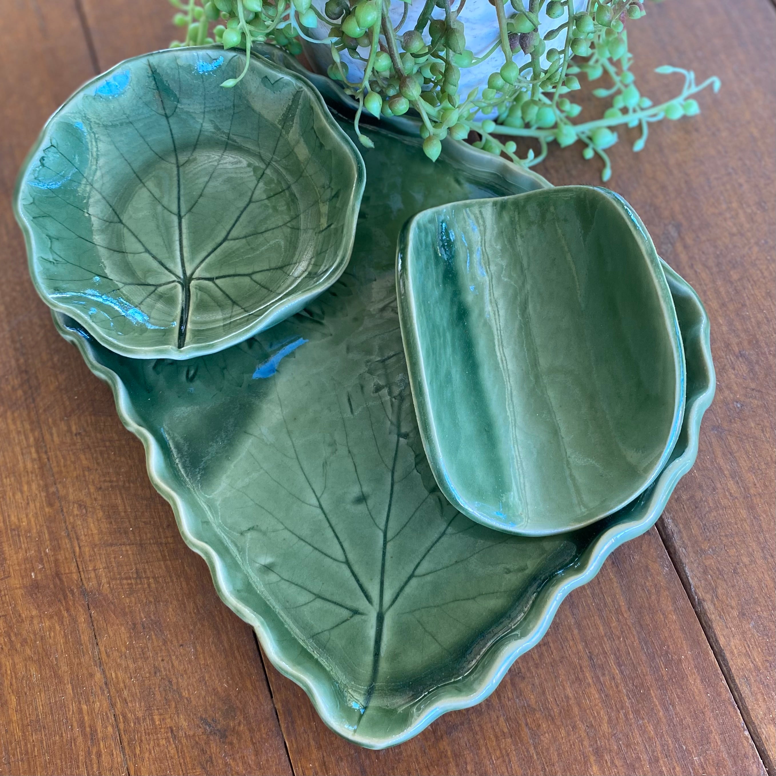 Handmade Vine Leaf Serving Tray Set – Dipping Bowl & Serviette Holder | One of a Kind