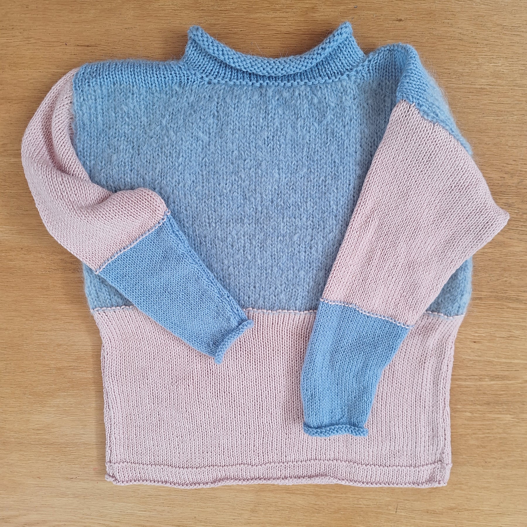 Handknitted Kid's Colour Block Pullover Sweater Jumper Sz 8 - 10 Yrs