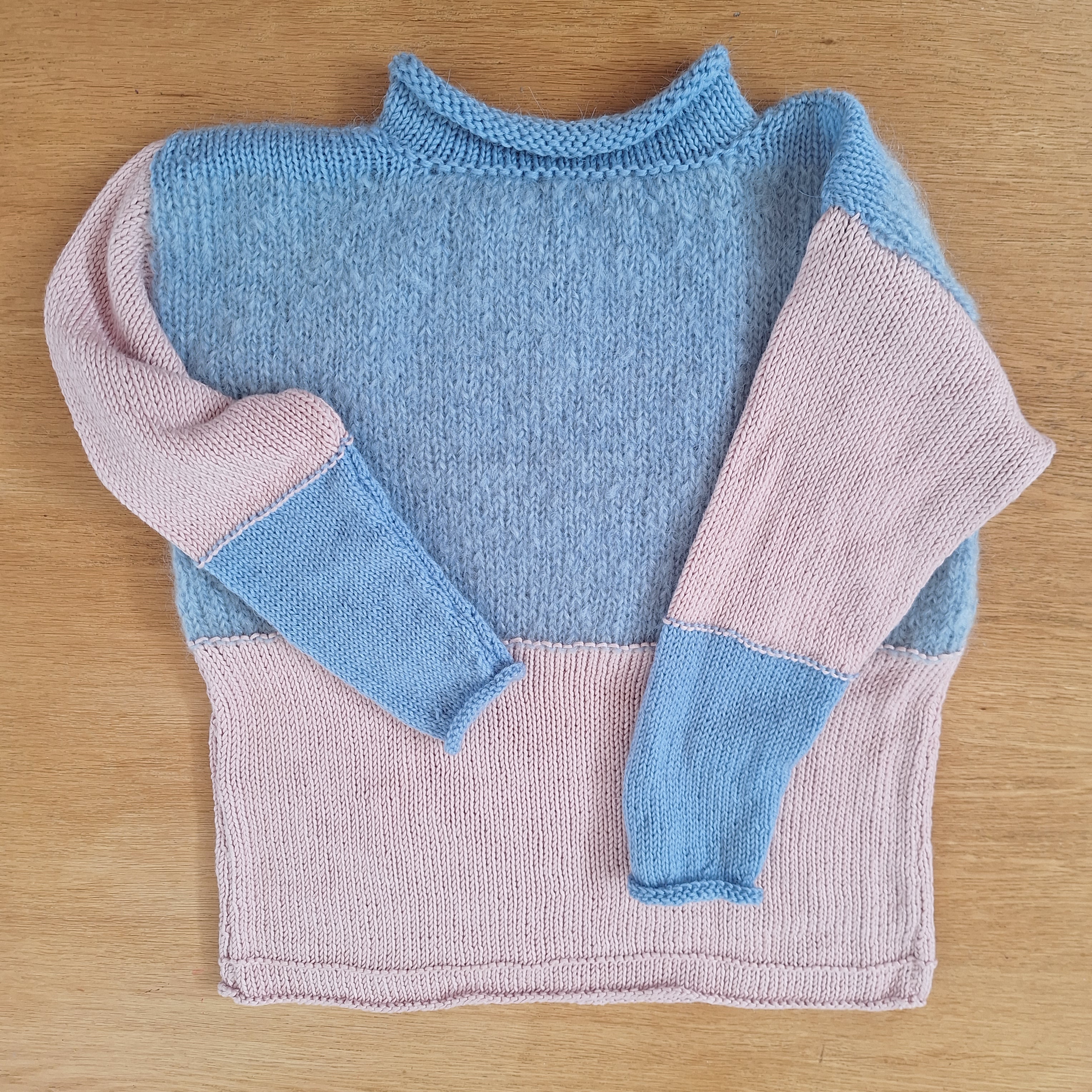 Handknitted Kid's Colour Block Pullover Sweater Jumper Sz 8 - 10 Yrs