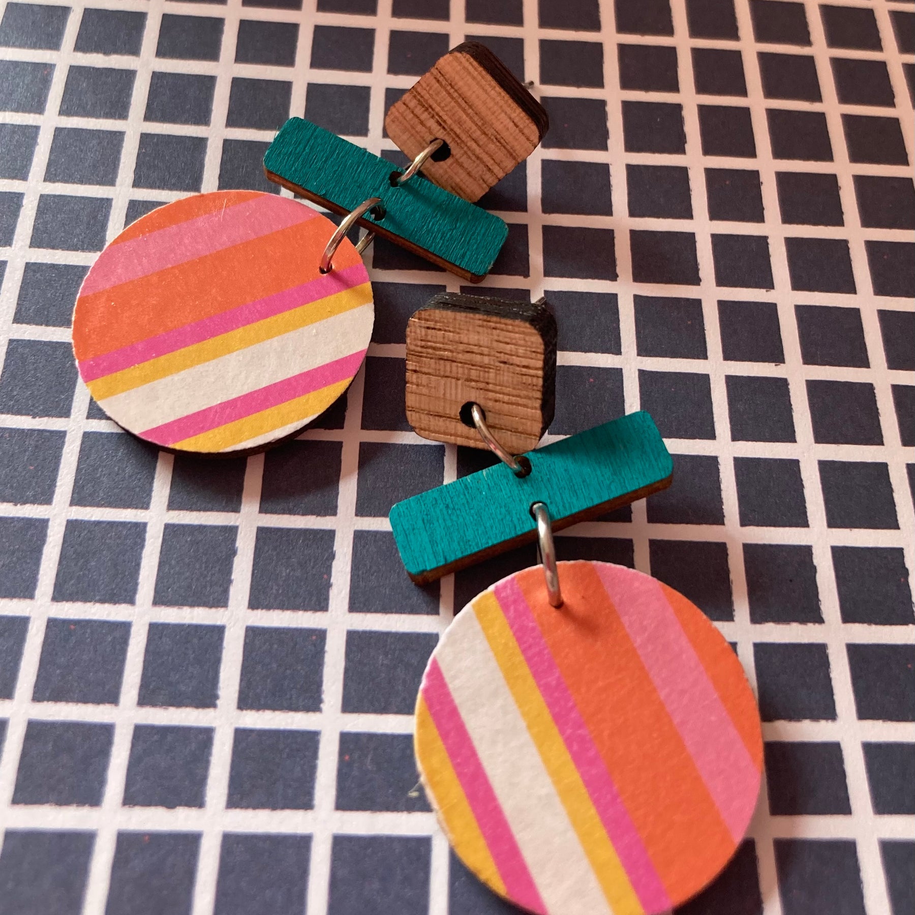 Vibrant color pop earrings