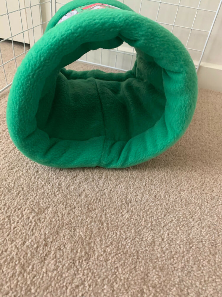 Comfortable tunnel for guinea pig, rats, rabbit, small pets