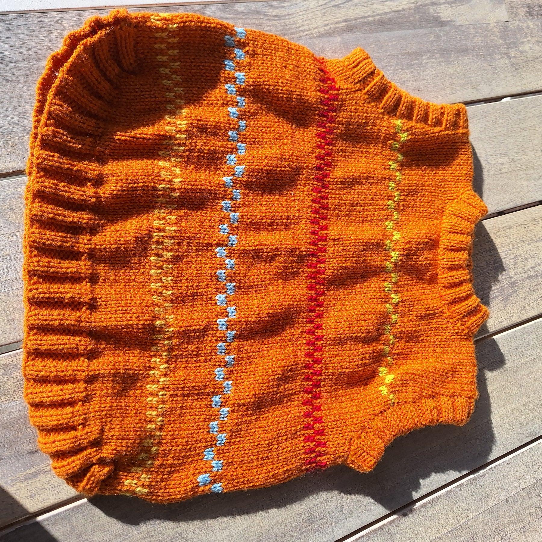 'Pippi Poncho' handknitted Baby Vest 6-12 mths 'Sprout' green