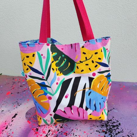 Retro Jungle Colourful Medium Tote Bag