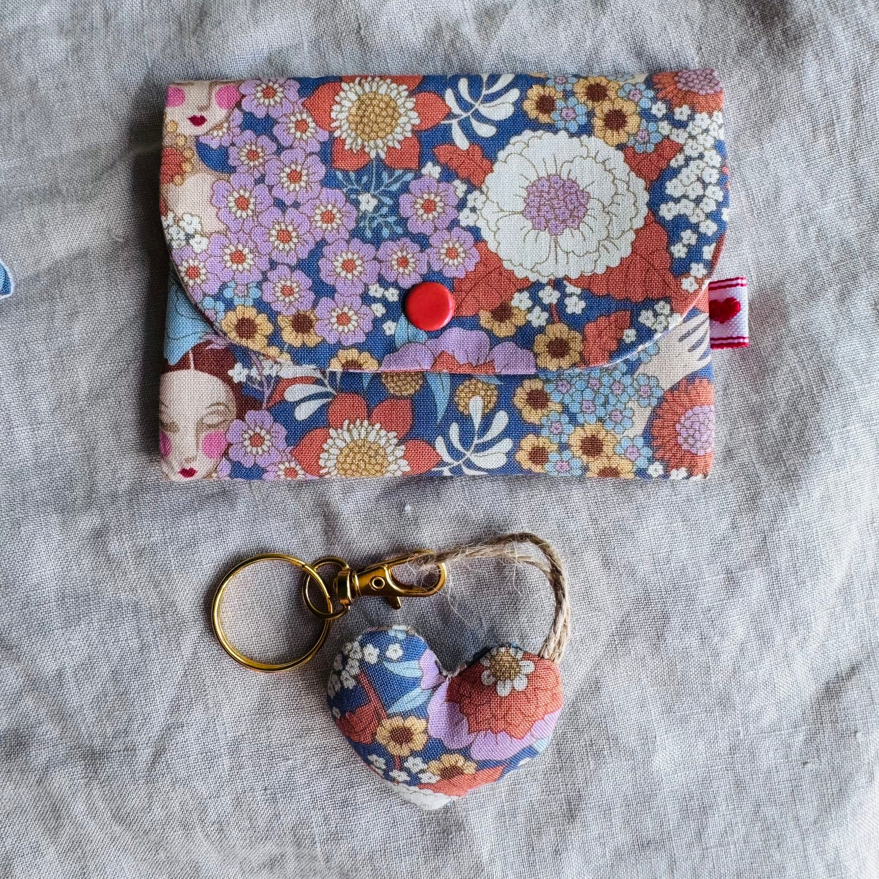 Mother’s Day Curated Gift Box – Handmade Comfort, Calm & Keepsakes