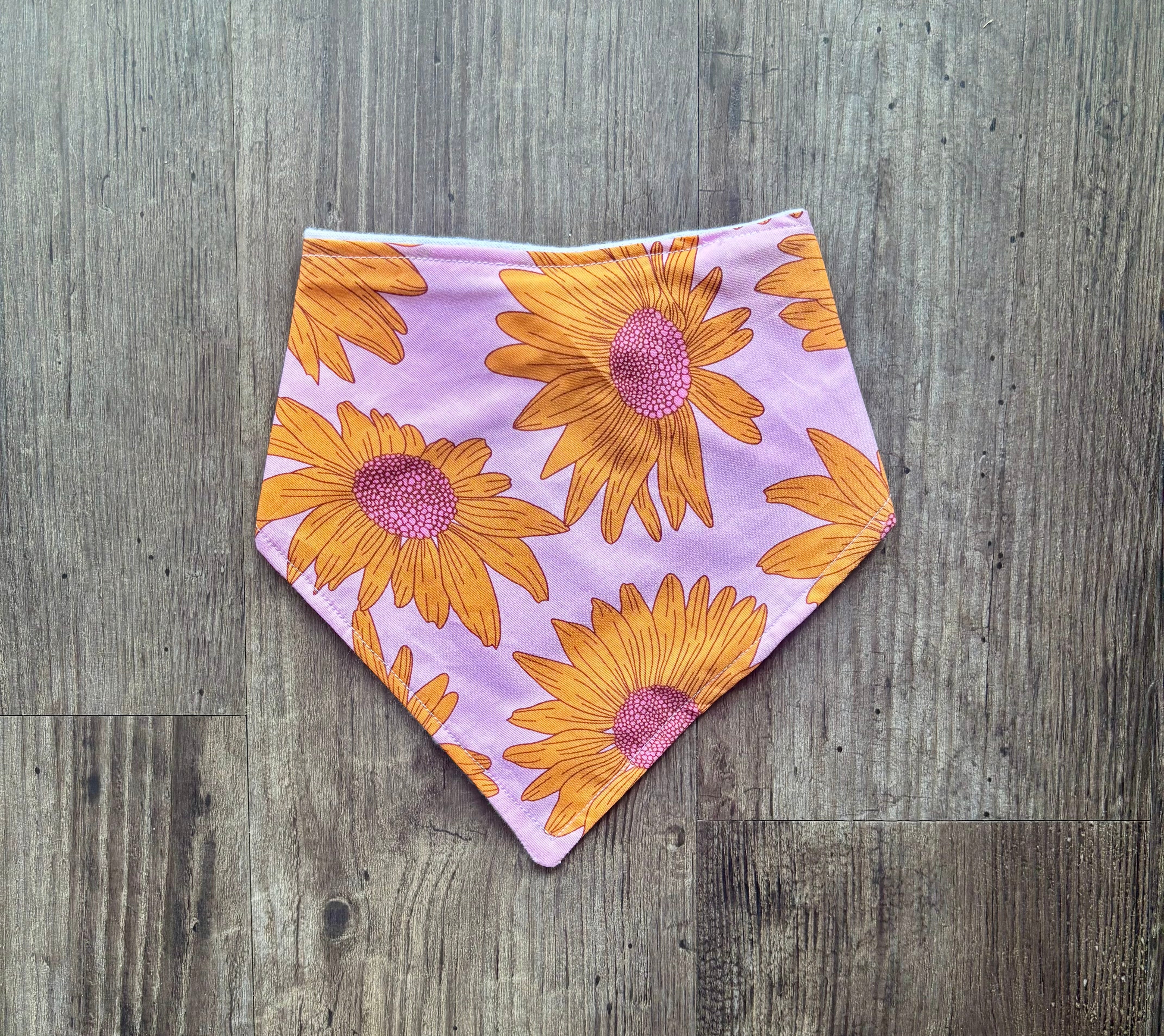 Bandana Bib Floral Pink