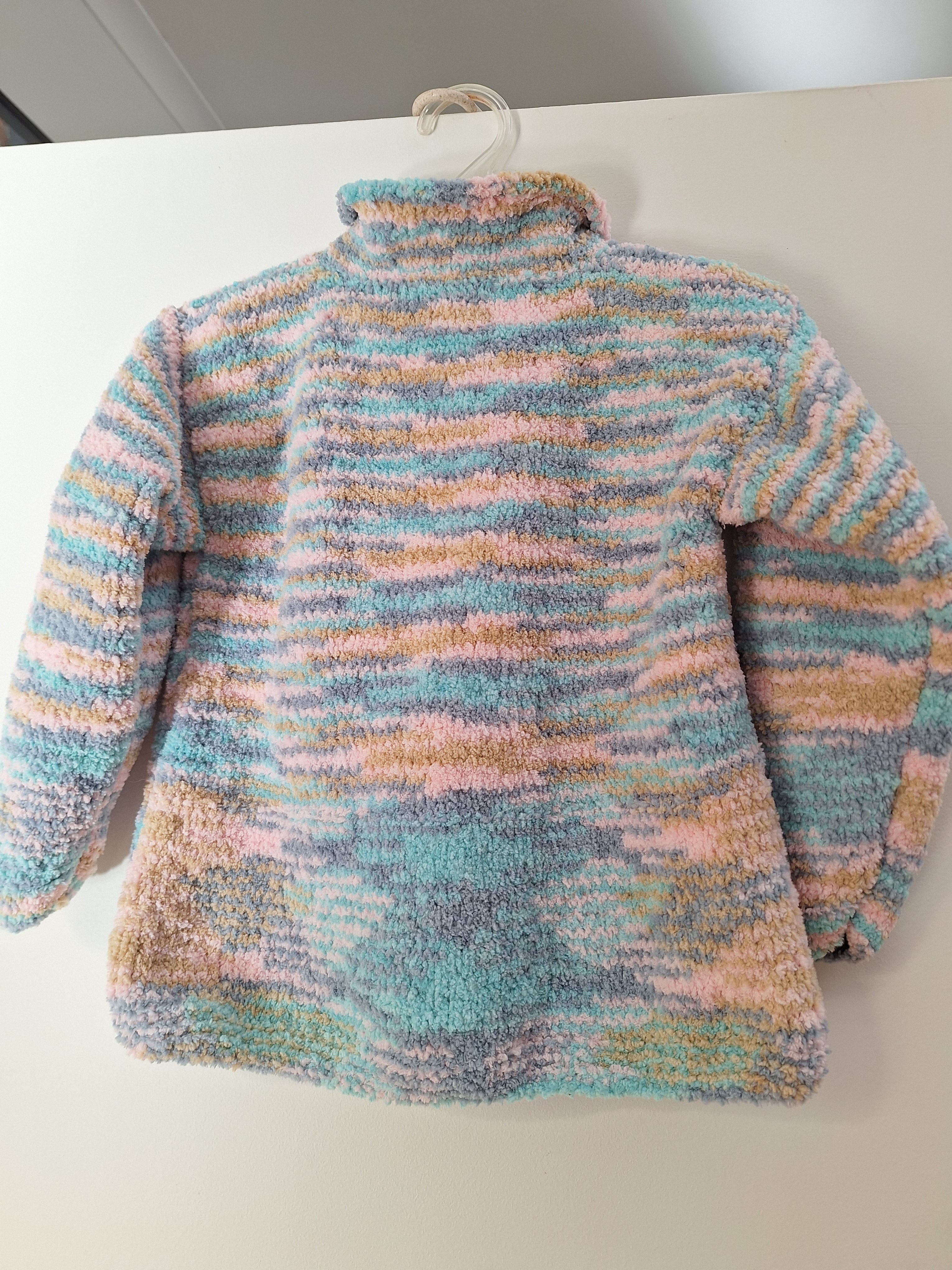 Girl's Handknitted Jumper Pullover Sweater Sz 6-8 Yrs