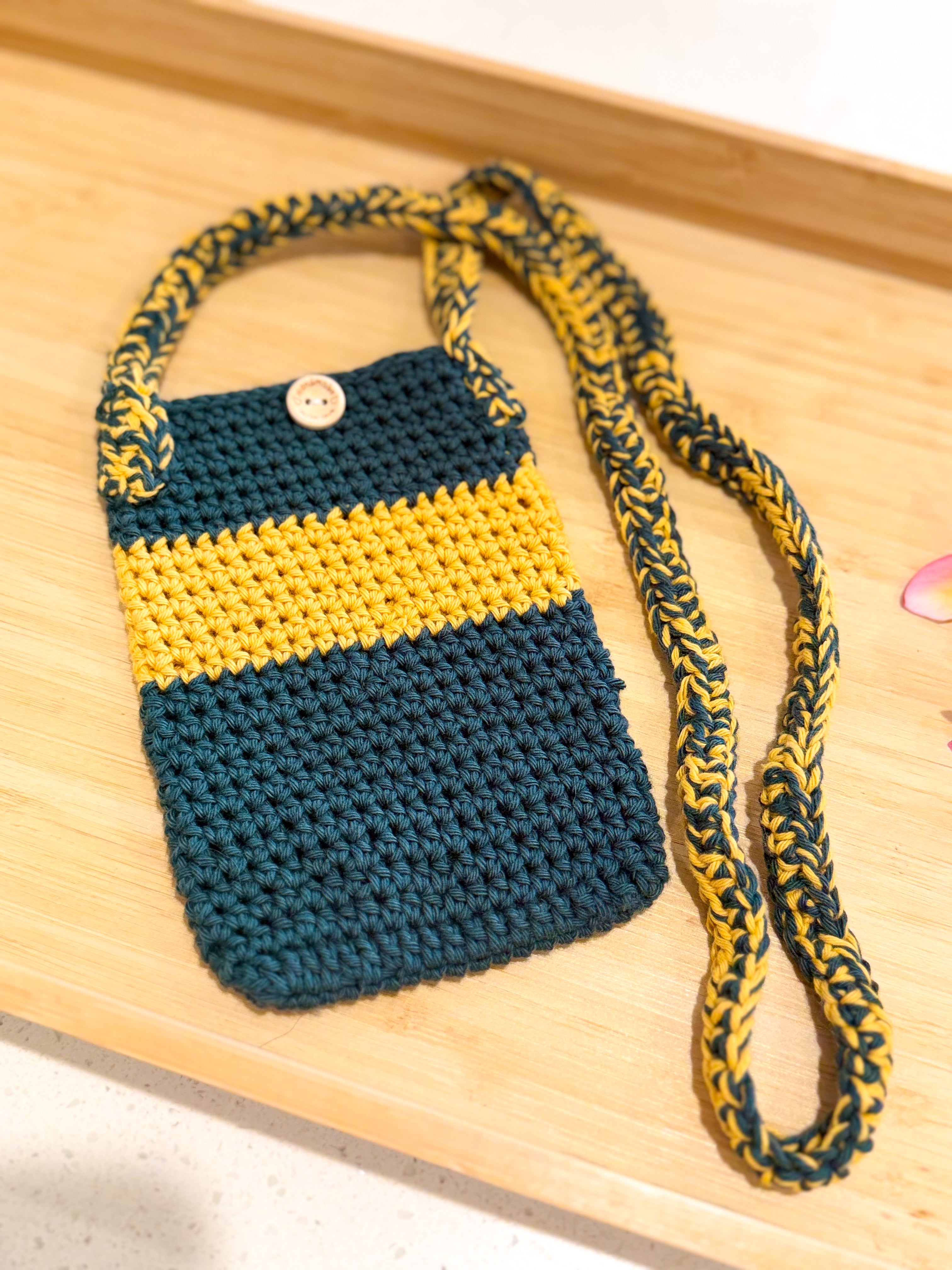 #046-2 Mobile phone bag