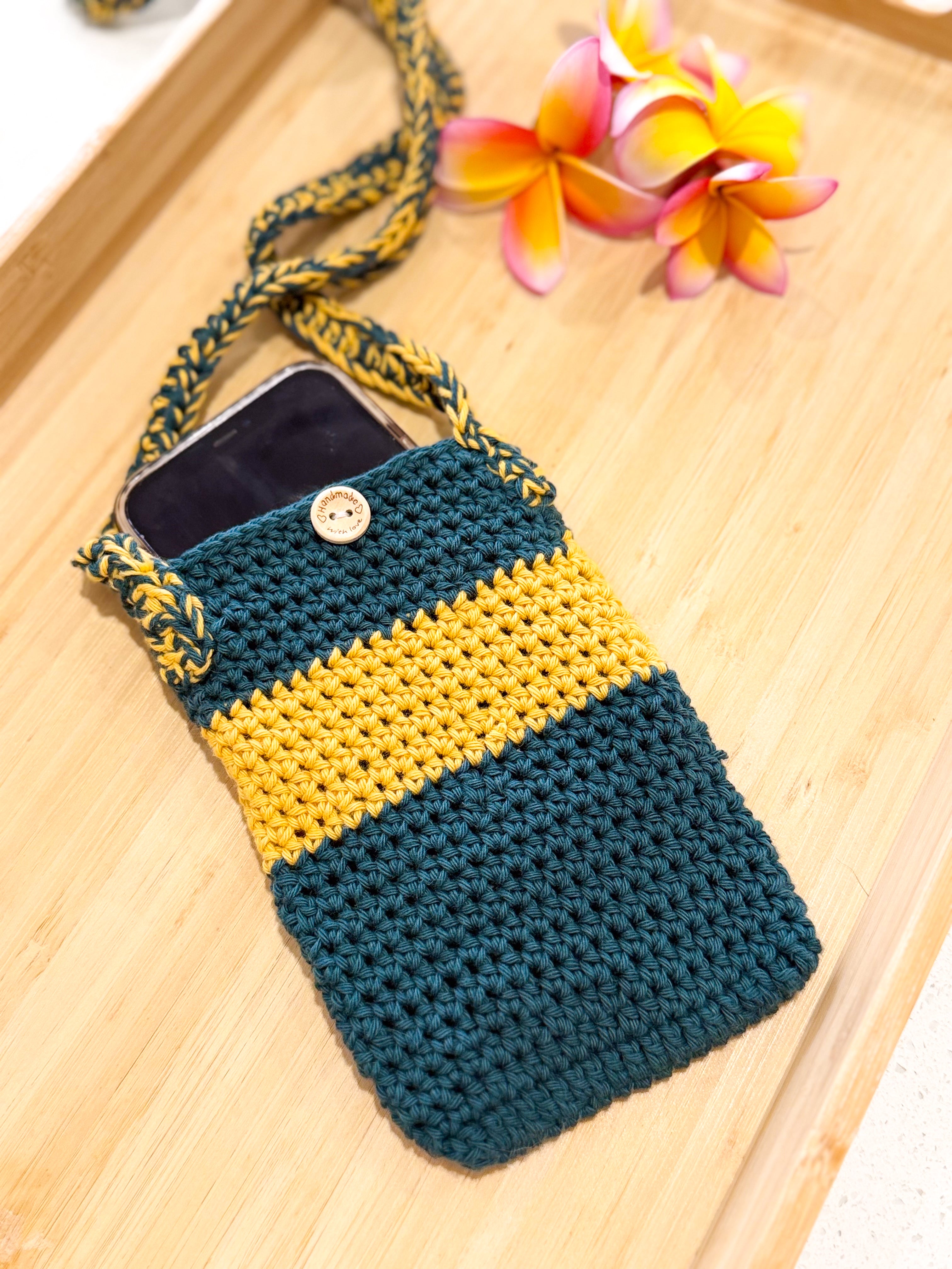 #046-2 Mobile phone bag