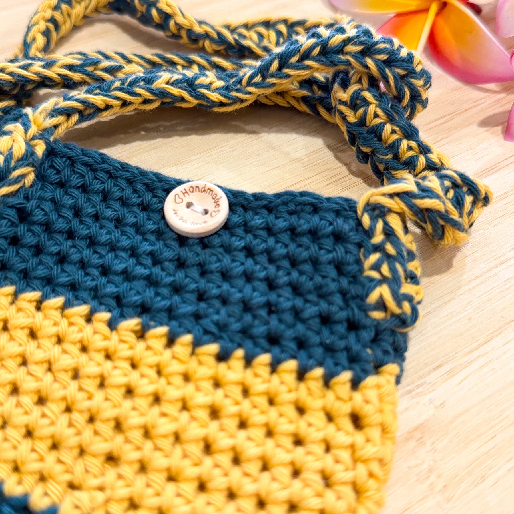 #046-2 Mobile phone bag