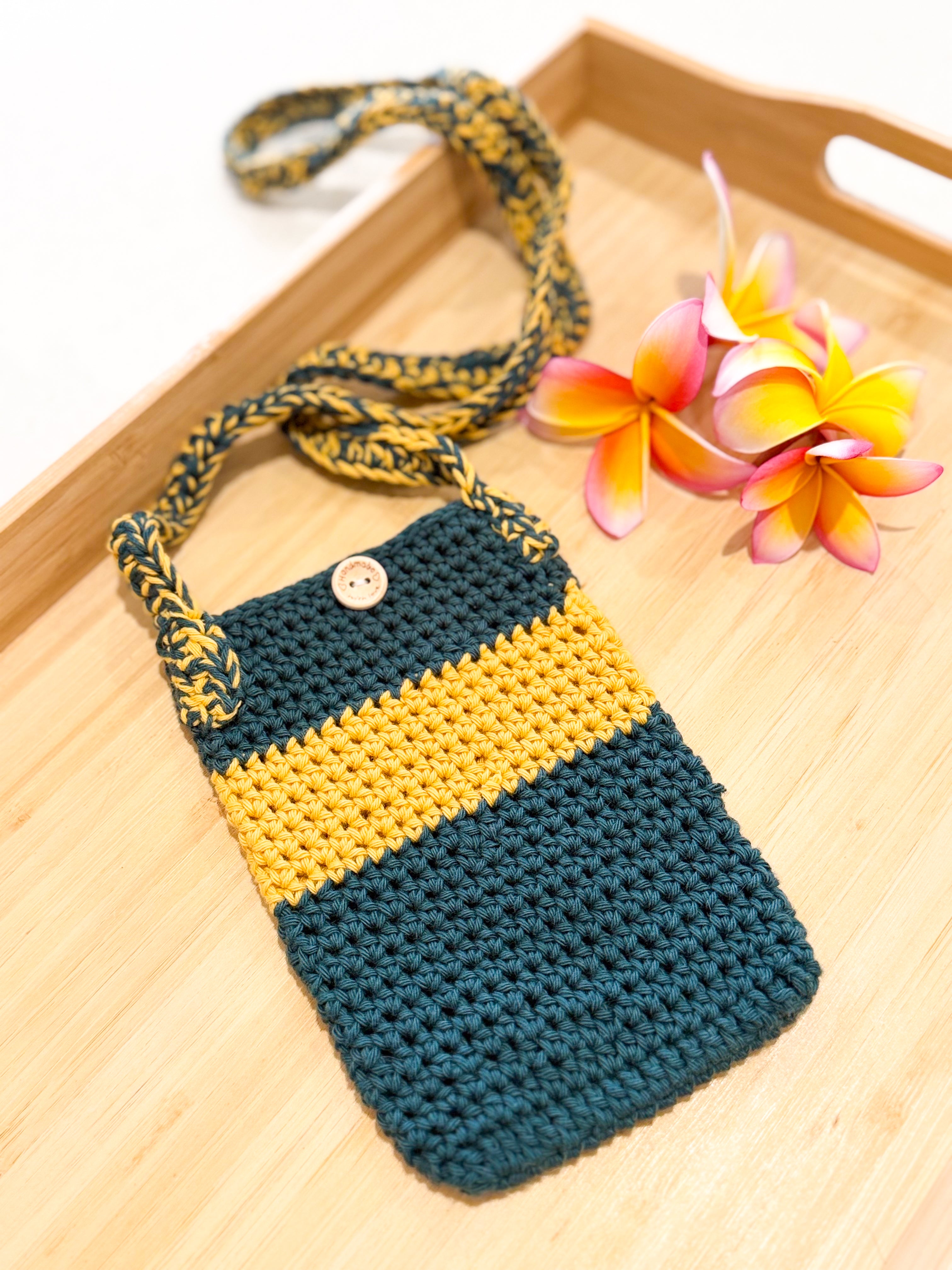 #046-2 Mobile phone bag